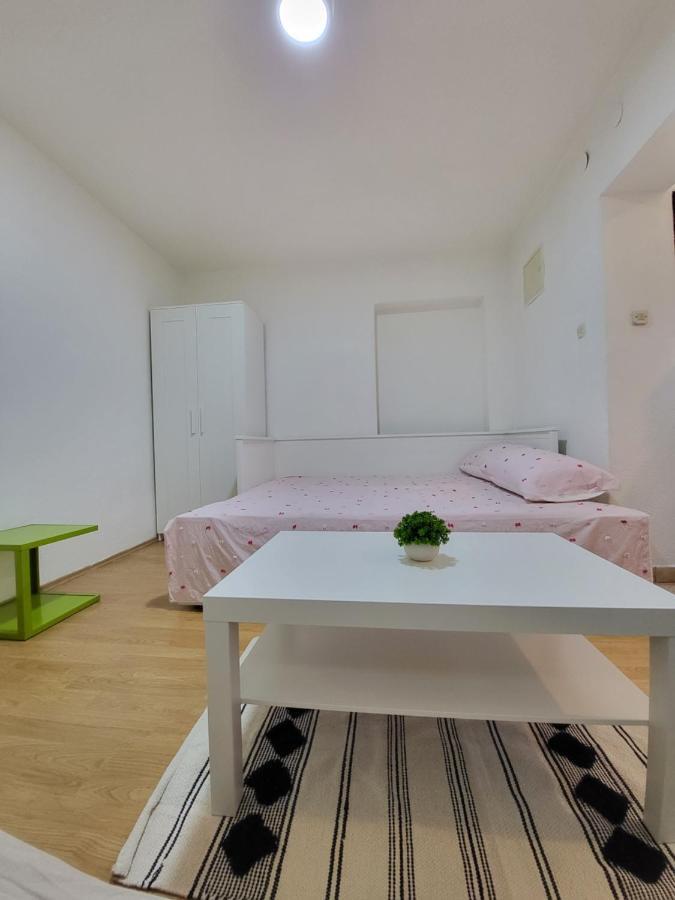 Apartment M&M อิโมตสกี ภายนอก รูปภาพ